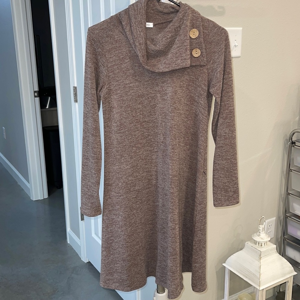 Women’s sweater dress (S)